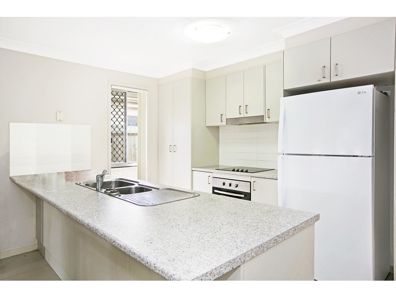 32 Jones Street, Rothwell QLD 4022