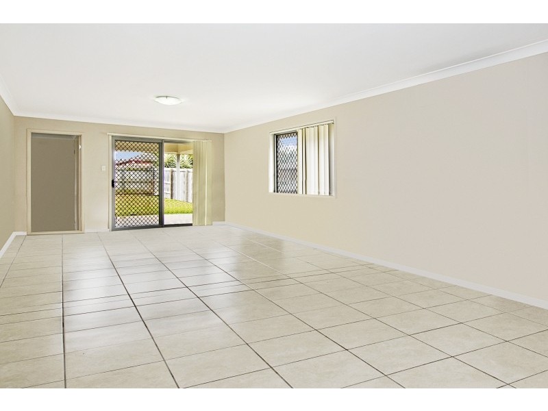 32 Jones Street, Rothwell QLD 4022