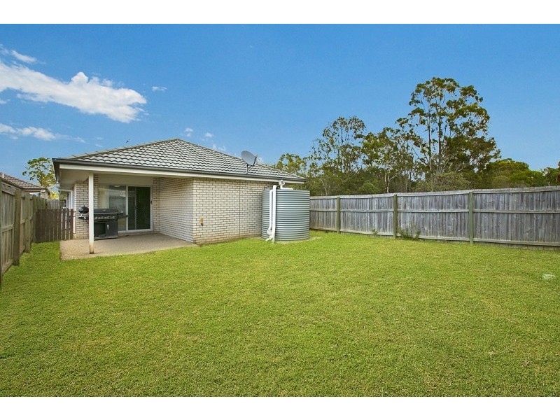 32 Jones Street, Rothwell QLD 4022