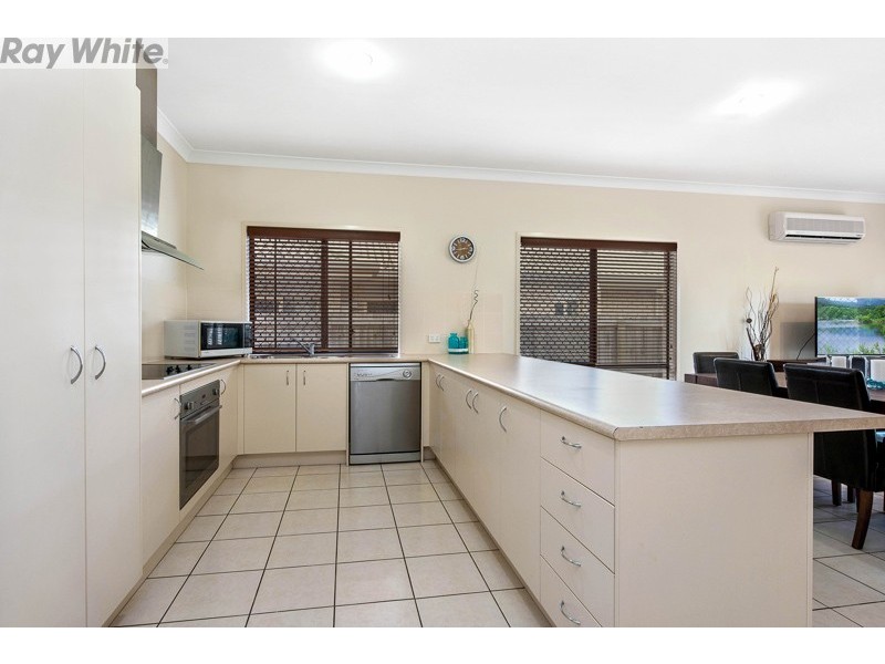 5 Silkpod Court, North Lakes QLD 4509