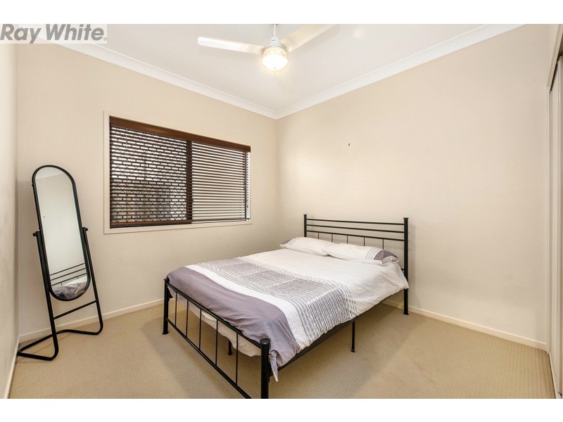 5 Silkpod Court, North Lakes QLD 4509