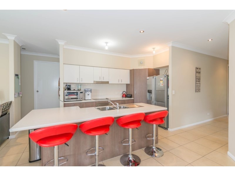 18 Carmody Parade, North Lakes QLD 4509