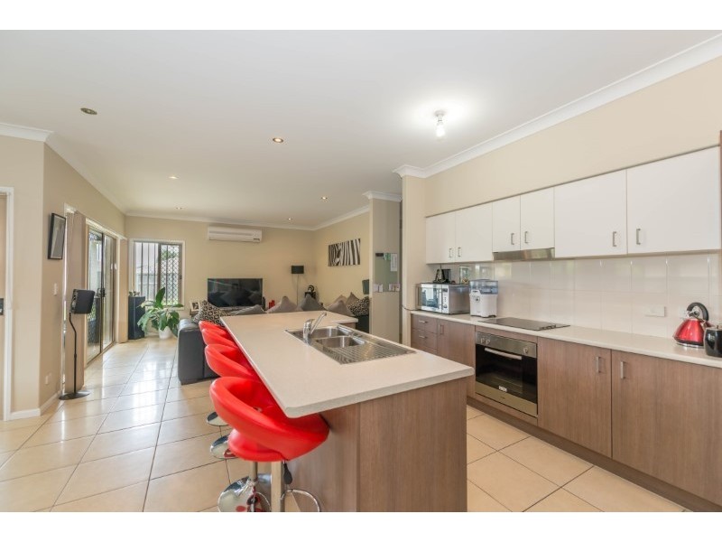 18 Carmody Parade, North Lakes QLD 4509