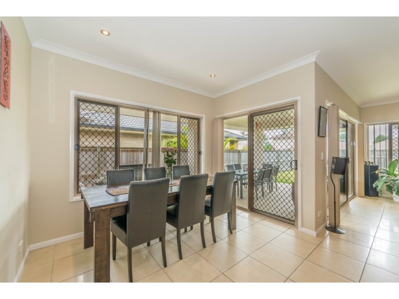 18 Carmody Parade, North Lakes QLD 4509