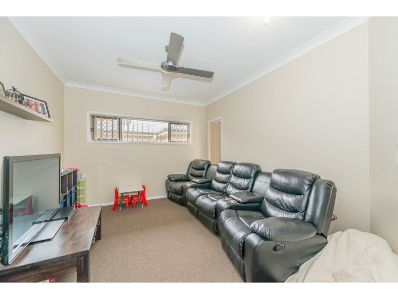 18 Carmody Parade, North Lakes QLD 4509
