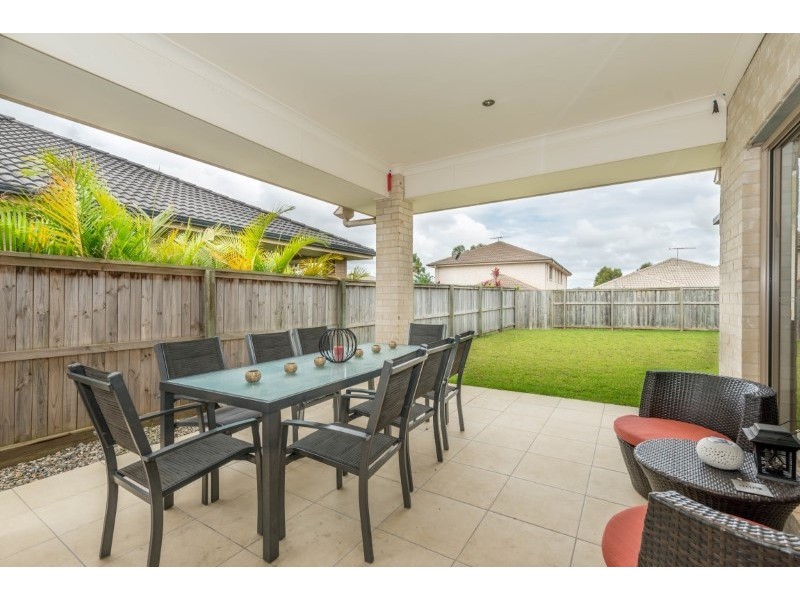 18 Carmody Parade, North Lakes QLD 4509