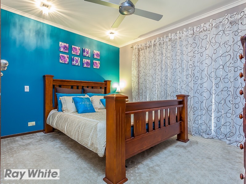 34 Eucumbene Drive, Petrie QLD 4502