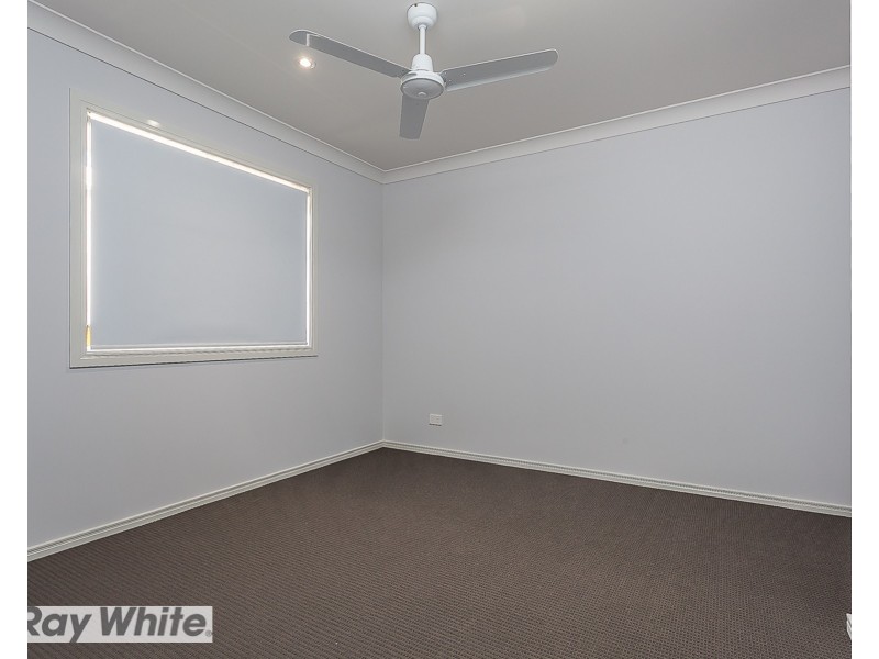 7 Finch Close, Dakabin QLD 4503