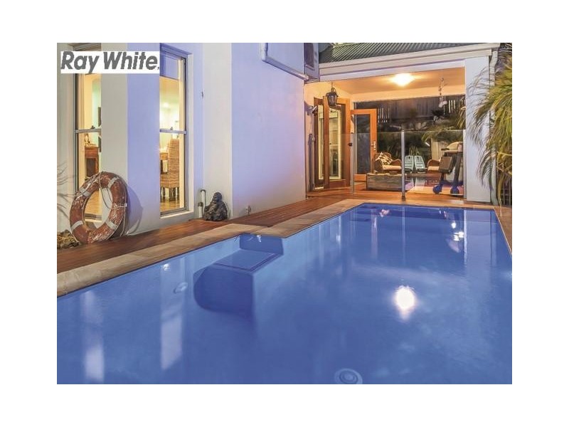 6 Picabeen Court, North Lakes QLD 4509