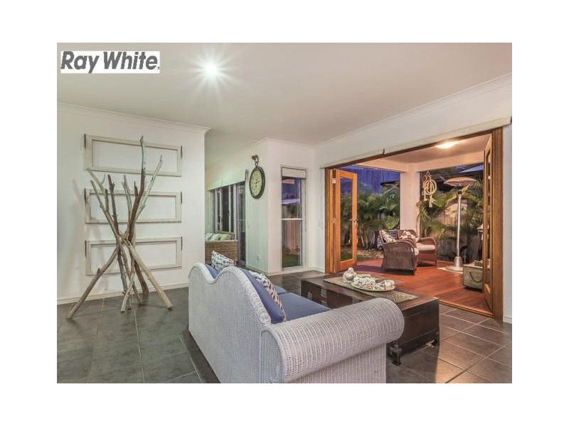 6 Picabeen Court, North Lakes QLD 4509