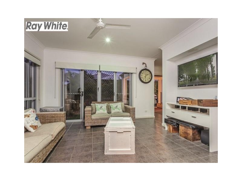 6 Picabeen Court, North Lakes QLD 4509
