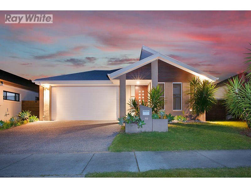 10 Wombat Parade, North Lakes QLD 4509