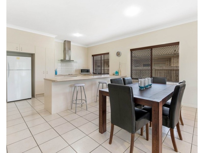 5 Silkpod Court, North Lakes QLD 4509