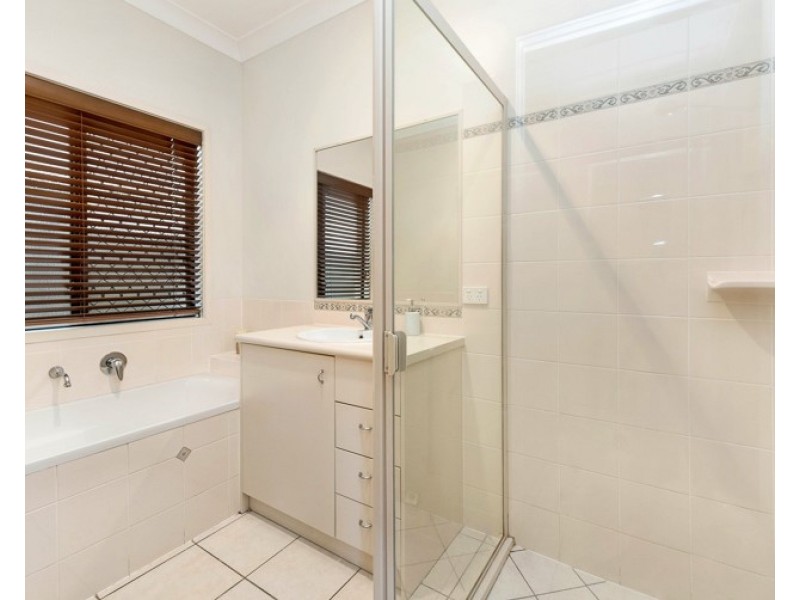 5 Silkpod Court, North Lakes QLD 4509