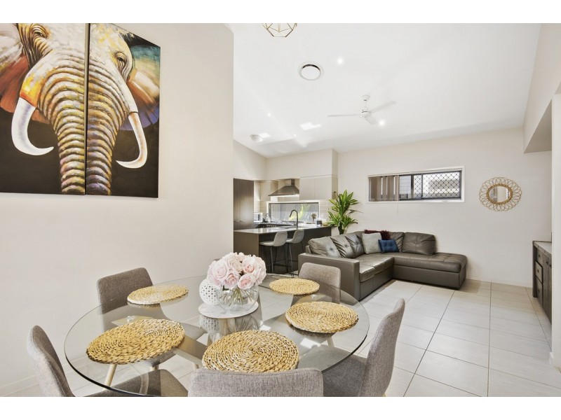 73 Mapleton Drive, North Lakes QLD 4509