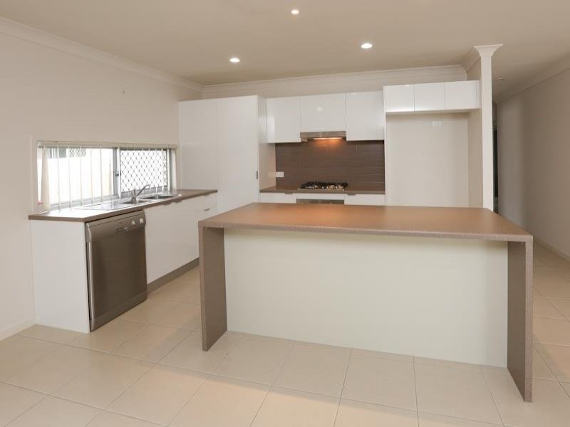 64 Central Green Drive, Narangba QLD 4504
