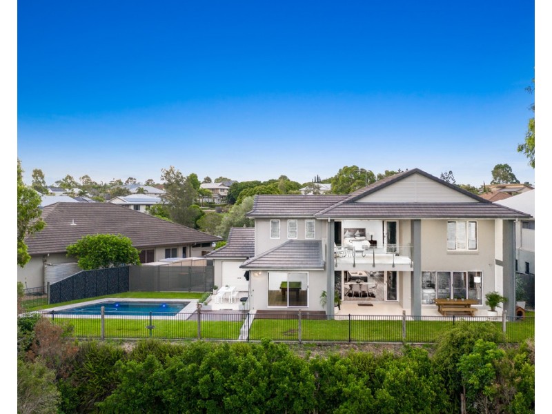 9 Armour Close, North Lakes QLD 4509