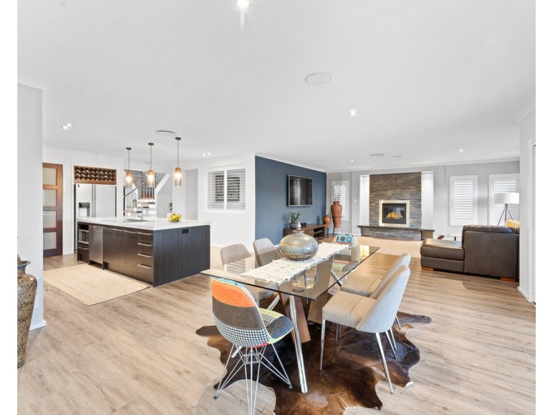 9 Armour Close, North Lakes QLD 4509