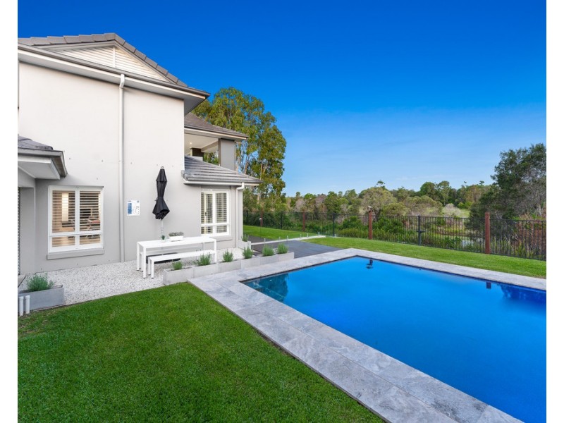 9 Armour Close, North Lakes QLD 4509