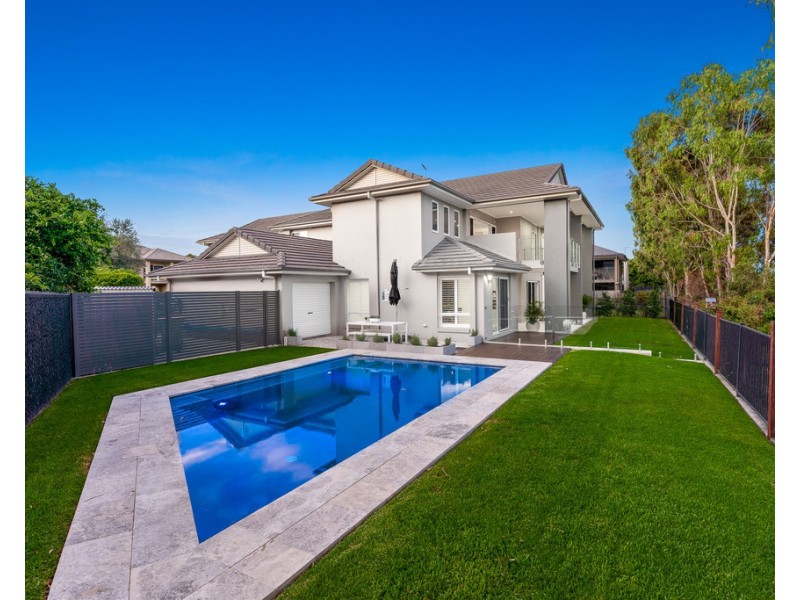 9 Armour Close, North Lakes QLD 4509