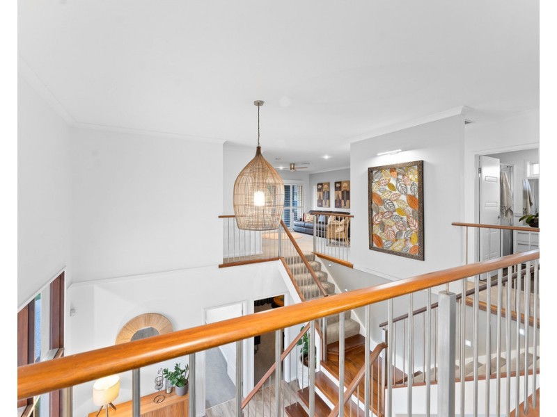 9 Armour Close, North Lakes QLD 4509