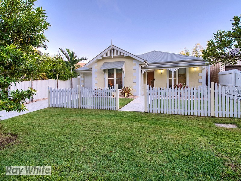 4 Tamarind Street, North Lakes QLD 4509