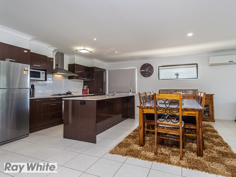 6 Elderflower Circuit, Griffin QLD 4503