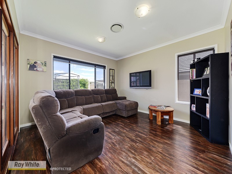 21 Troon Street, North Lakes QLD 4509