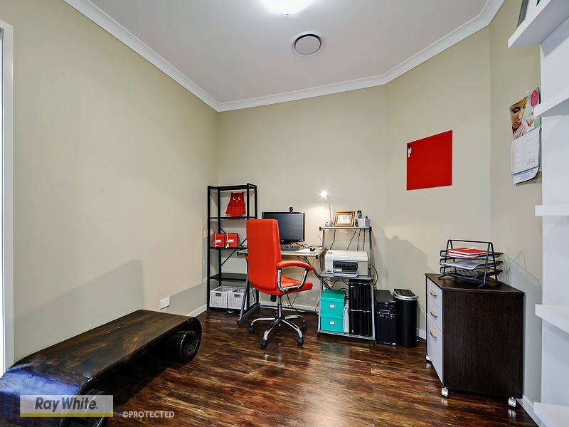 21 Troon Street, North Lakes QLD 4509