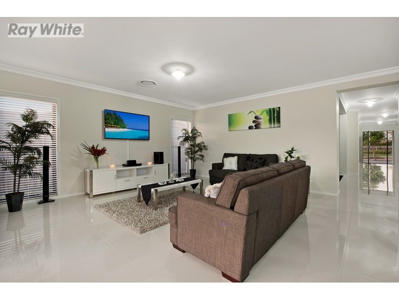 107 Cowen Tce, North Lakes QLD 4509