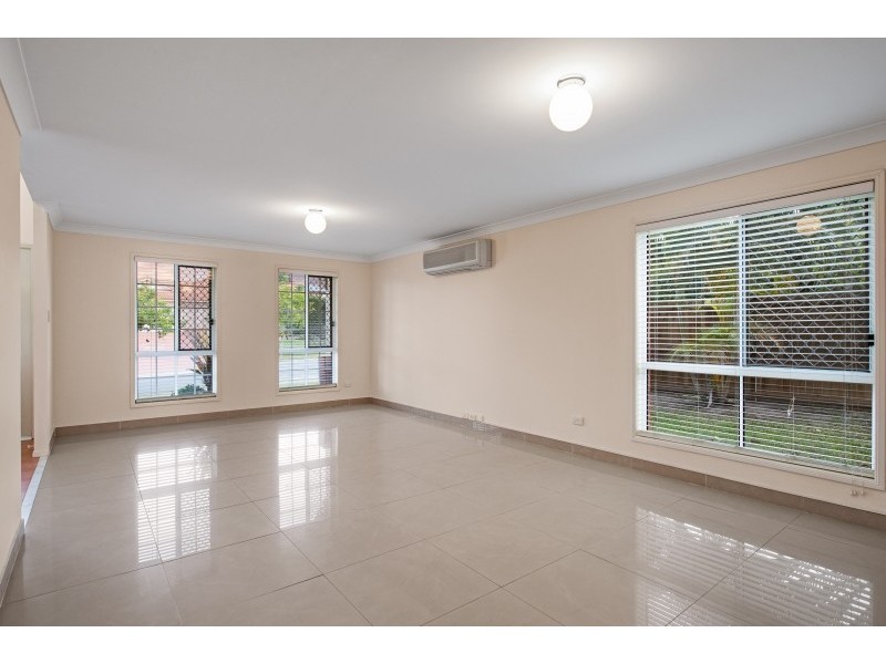 10 Southerden Drive, North Lakes QLD 4509