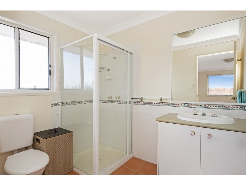 10 Southerden Drive, North Lakes QLD 4509