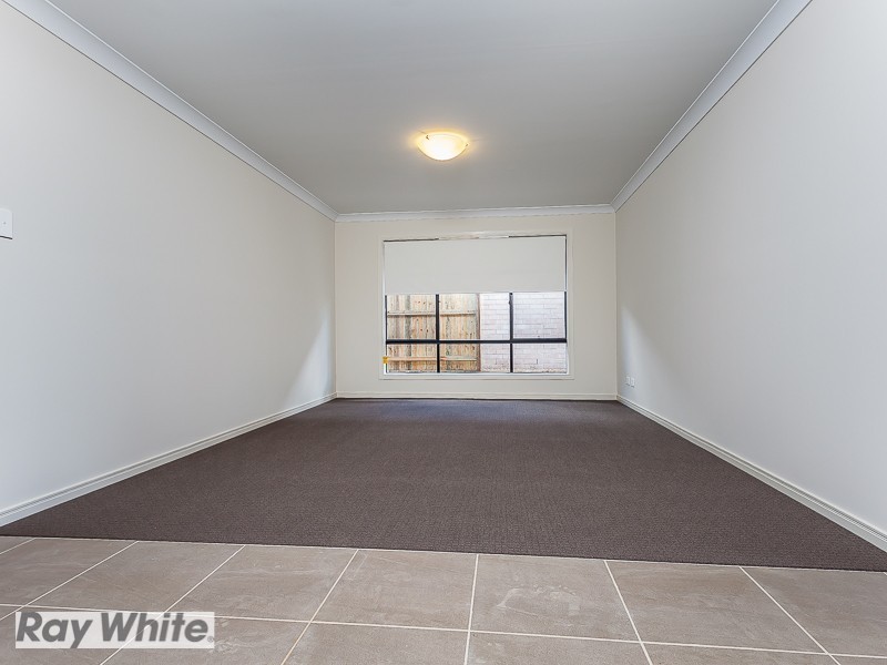 83 Mapleton Drive, North Lakes QLD 4509