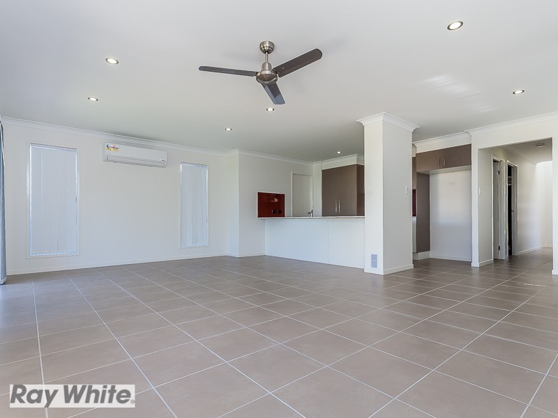 50 Mapleton Drive, North Lakes QLD 4509