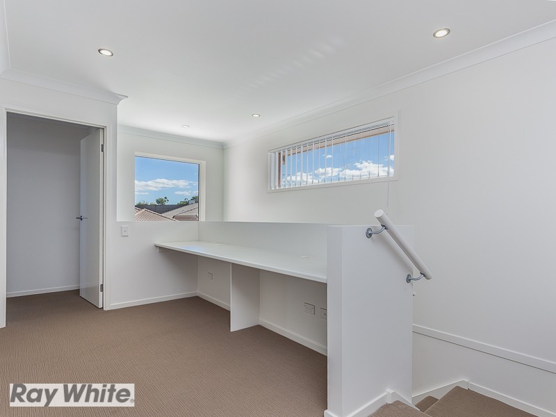 50 Mapleton Drive, North Lakes QLD 4509