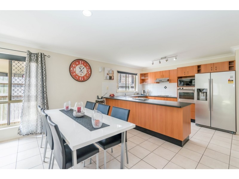 10 Wyperfield Court, North Lakes QLD 4509