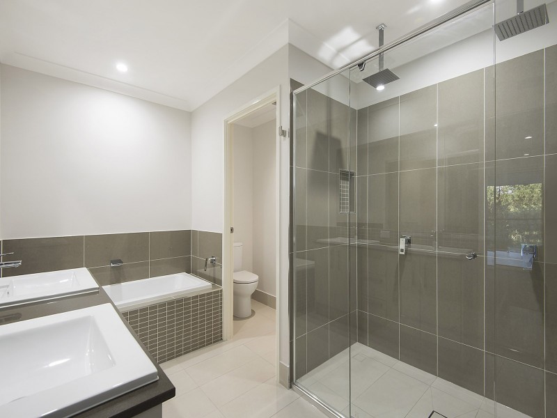 8 Birkdale Circuit, North Lakes QLD 4509