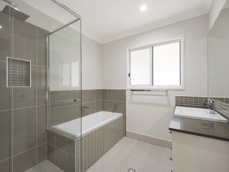 8 Birkdale Circuit, North Lakes QLD 4509