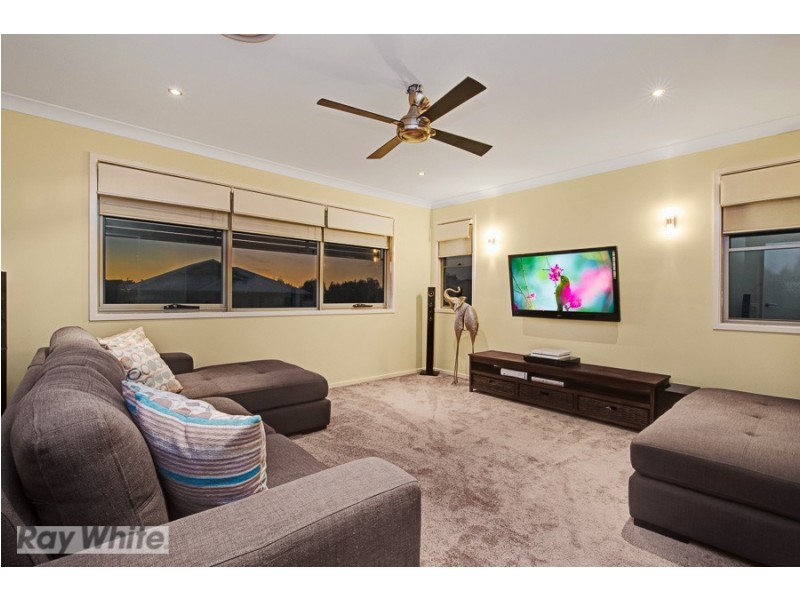 10 Allenby Close, North Lakes QLD 4509