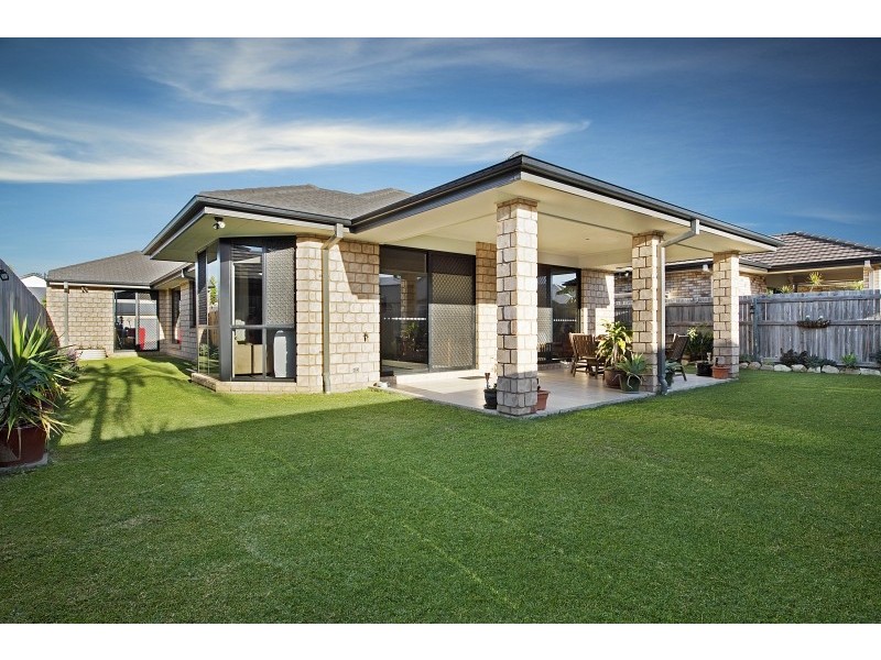 6 Backhousia Court, North Lakes QLD 4509