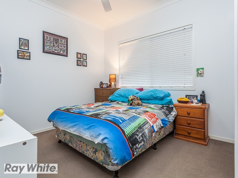 94 Nicklaus Parade, North Lakes QLD 4509