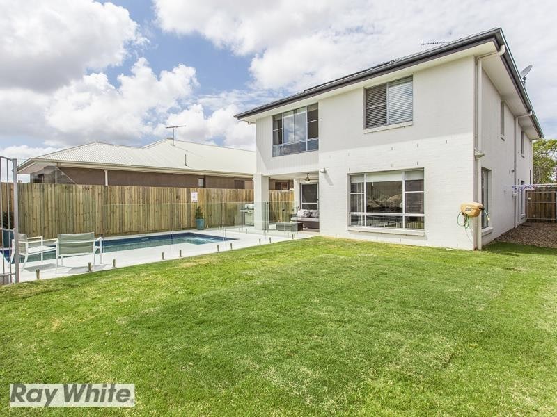 13 Lytham Circuit, North Lakes QLD 4509