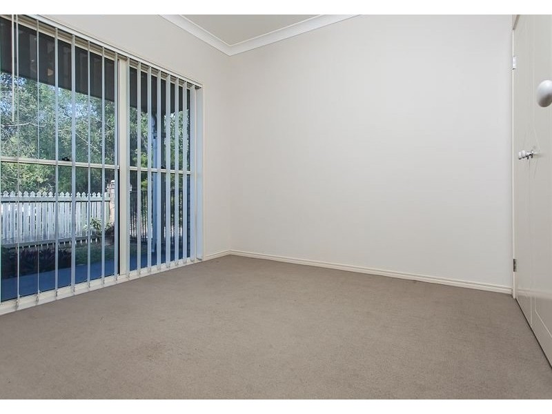 18 Elkhorn Court, North Lakes QLD 4509