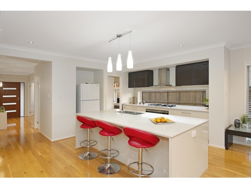 8 Capricorn Circuit, North Lakes QLD 4509