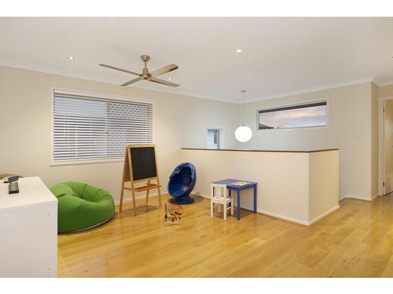 8 Capricorn Circuit, North Lakes QLD 4509