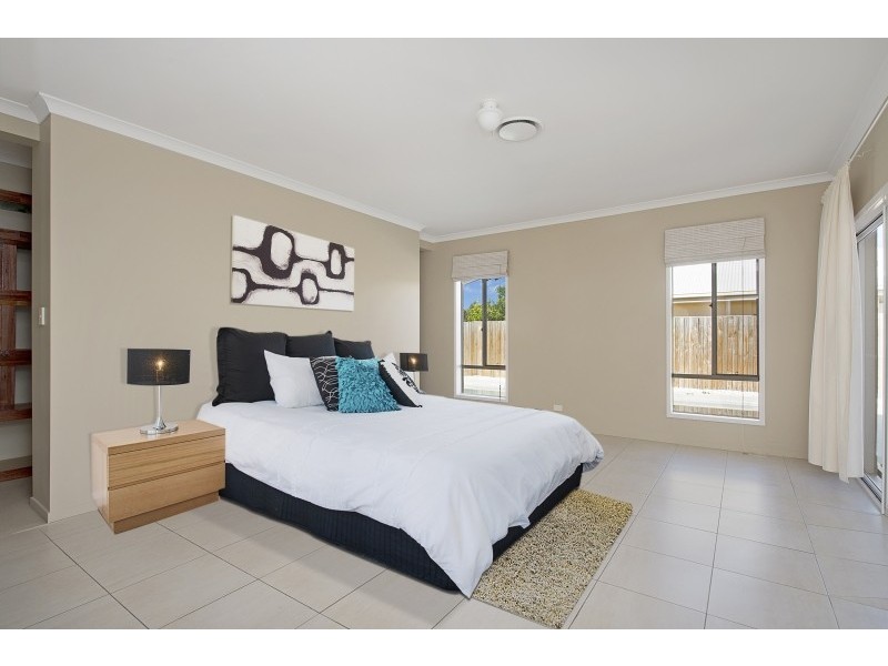 12 Redcedar Street, North Lakes QLD 4509