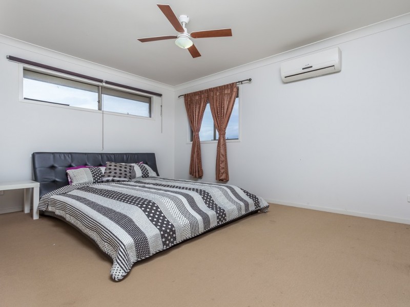 11 Elderflower Circuit, Griffin QLD 4503
