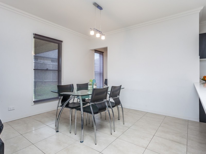 11 Elderflower Circuit, Griffin QLD 4503