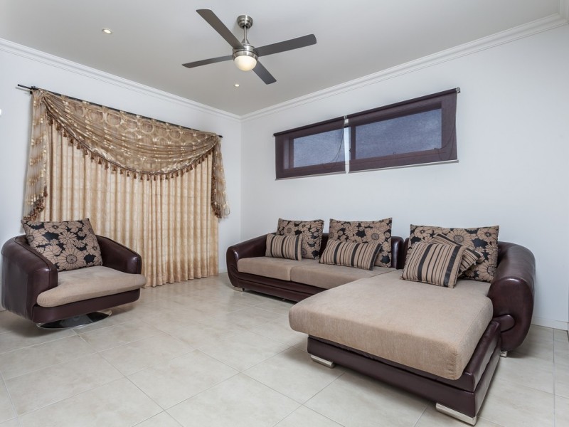 11 Elderflower Circuit, Griffin QLD 4503