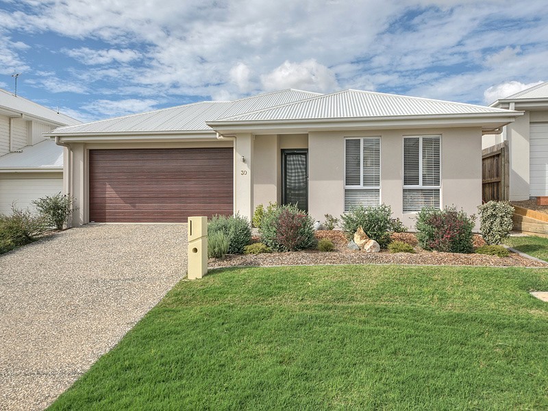 30 Paterson Street, North Lakes QLD 4509